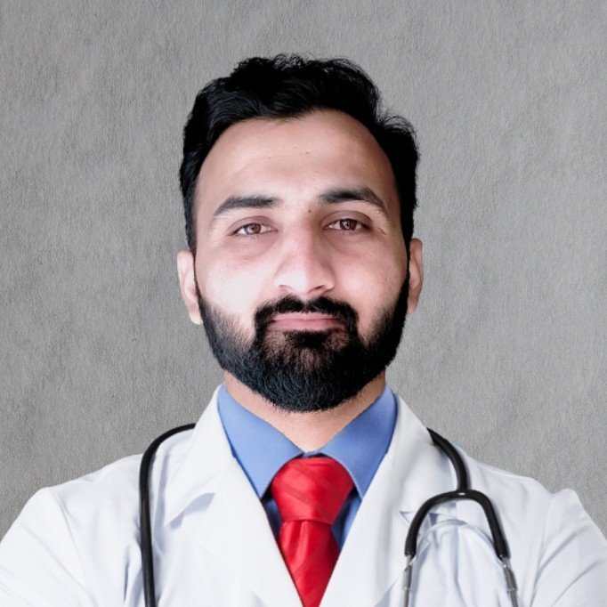 French Bulldog Skin Allergies: Causes, Symptoms & Treatments Dr. Majid Tanveer